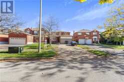 128 SPRINGBROOKE Crescent Mississauga