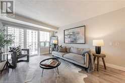 25 KINGSBRIDGE GARDEN Circle Unit# 1021 Mississauga