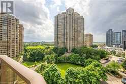 25 KINGSBRIDGE GARDEN Circle Unit# 1021 Mississauga