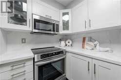 25 KINGSBRIDGE GARDEN Circle Unit# 1021 Mississauga