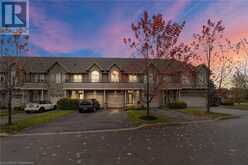 370 STONEHENGE Drive Unit# 27 Ancaster