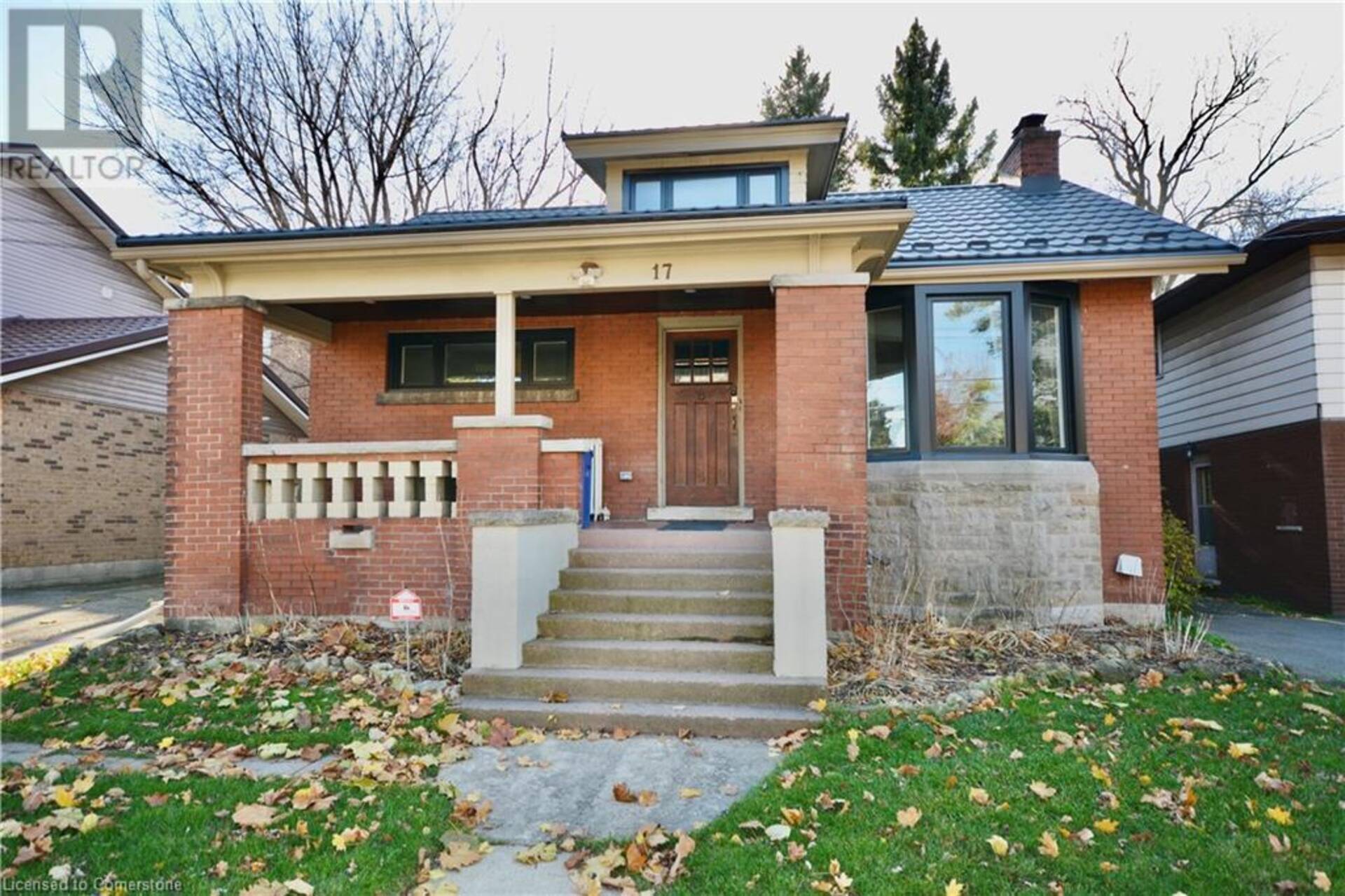 17 INVERNESS Avenue W Unit# lower Hamilton