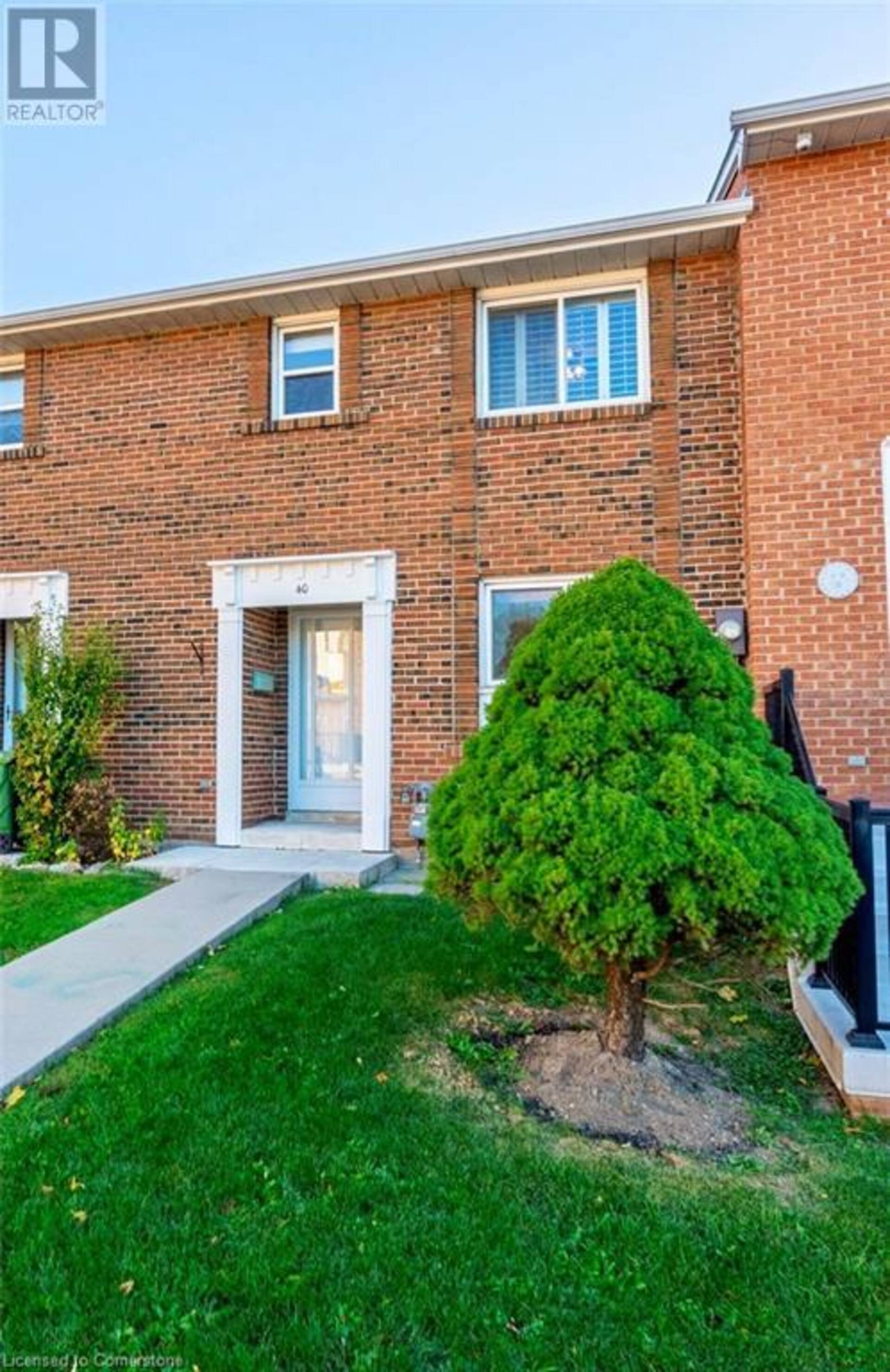 586 RENFORTH Drive Unit# 40 Etobicoke