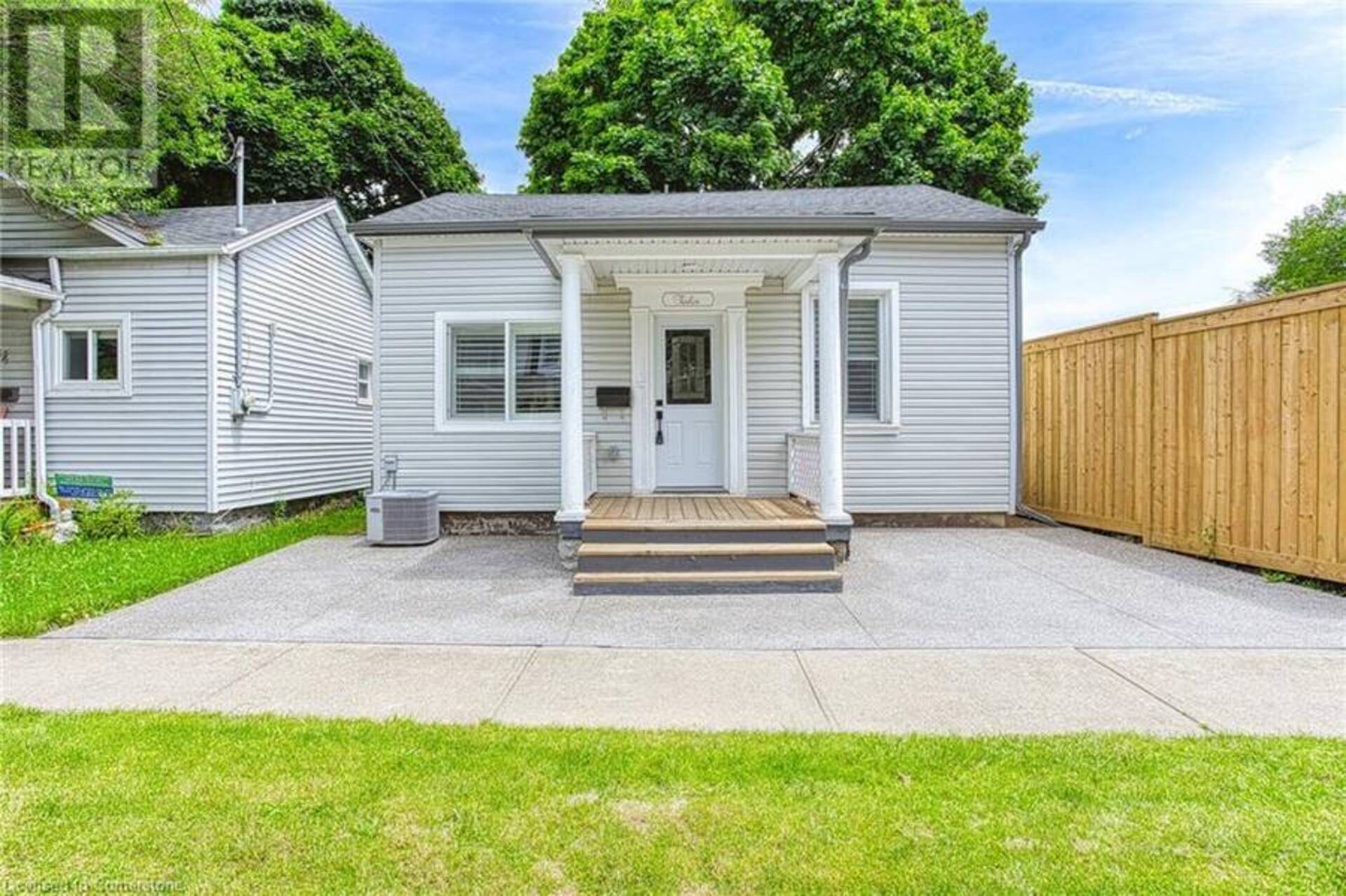 12 NAPIER Street St. Catherines