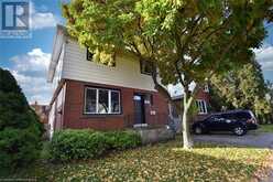 590 QUEENSDALE Avenue E Hamilton