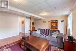 566 SOUTHRIDGE Drive Unit# 32 Hamilton