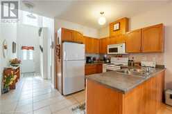 566 SOUTHRIDGE Drive Unit# 32 Hamilton