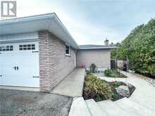 2320 HENDERSHOT Road Binbrook