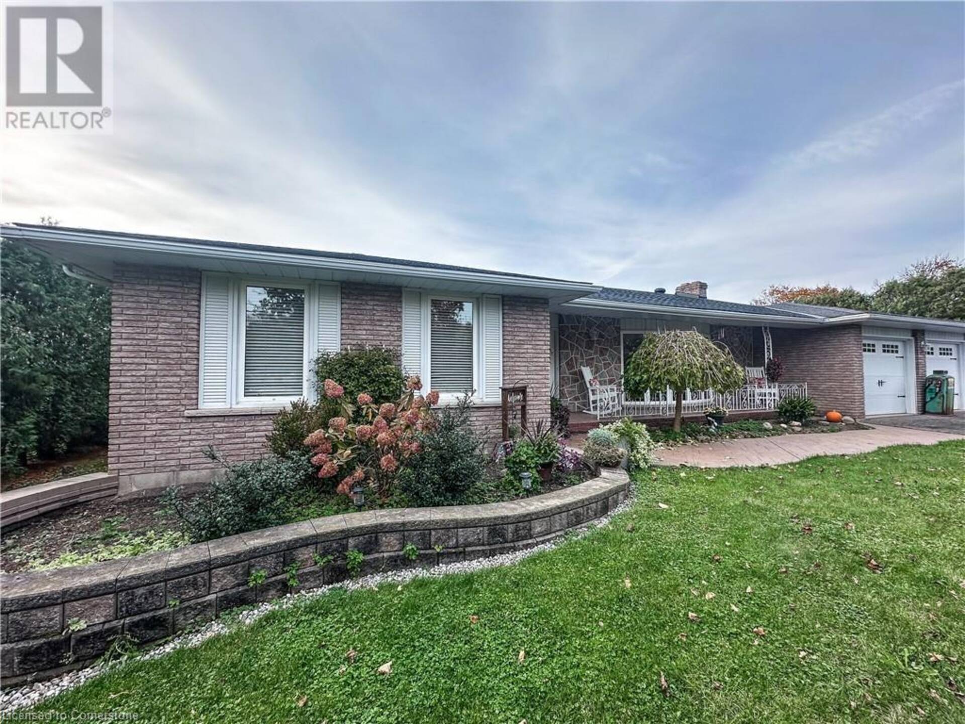 2320 HENDERSHOT Road Binbrook