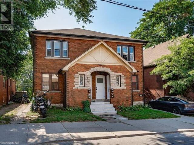 527 KINGSTON Road Toronto Ontario