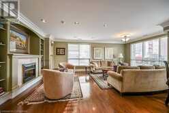 3000 CREEKSIDE Drive Unit# 601 Dundas