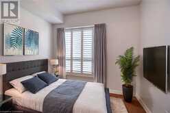 3000 CREEKSIDE Drive Unit# 604 Dundas