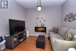 3000 CREEKSIDE Drive Unit# 604 Dundas