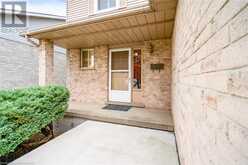 23 LANCER Court Hamilton