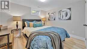 5 SUNNING HILL Avenue Unit# LOWER Hamilton