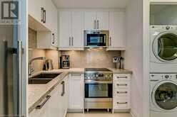 3500 LAKESHORE Road W Unit# 520 Oakville