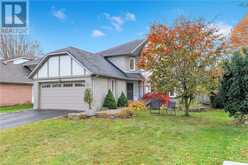 196 AMBERLY Boulevard Ancaster