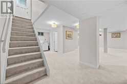 375 CLARENDON Drive Ancaster