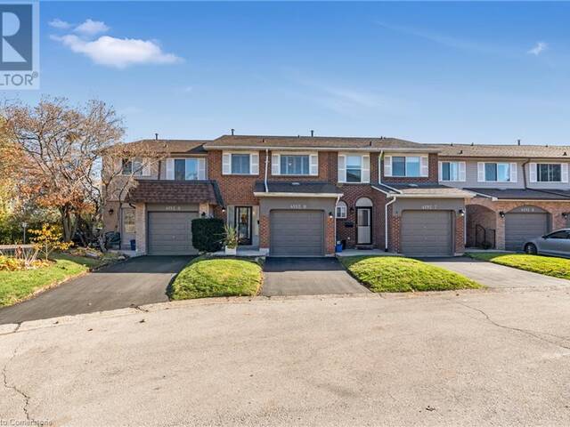 4192 LONGMOOR Drive Unit# 8 Burlington Ontario