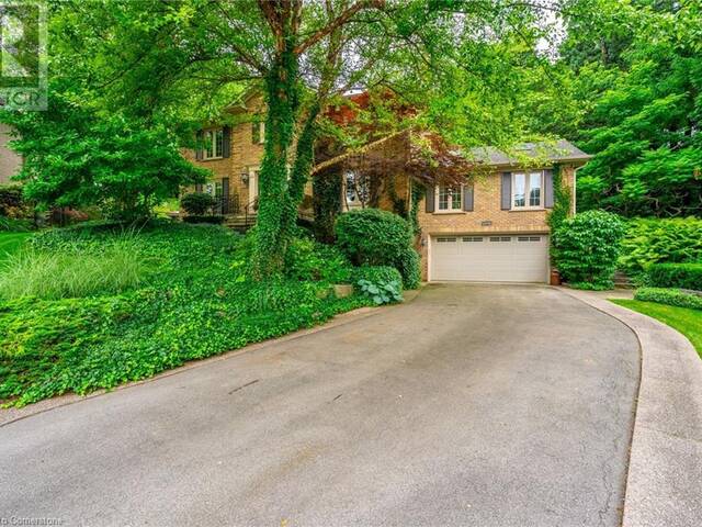 138 UPHILL Court Ancaster Ontario