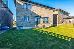 8 CESAR Place Ancaster