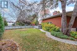 2182 CLARENDON PARK Drive Burlington