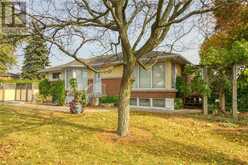 71 GRENADIER Drive Hamilton