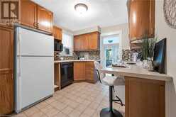 274 EDGEMONT Street S Hamilton