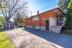 9 THOMSON Court Hamilton