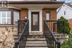 15 EMPRESS Avenue Hamilton