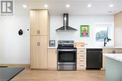 198 DUNDURN Street S Unit# 2 (UPPER) Hamilton