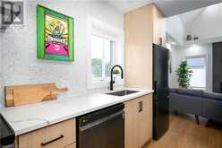 198 DUNDURN Street S Unit# 2 (UPPER) Hamilton