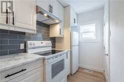 263 KENSINGTON Avenue N Unit# Upper Hamilton