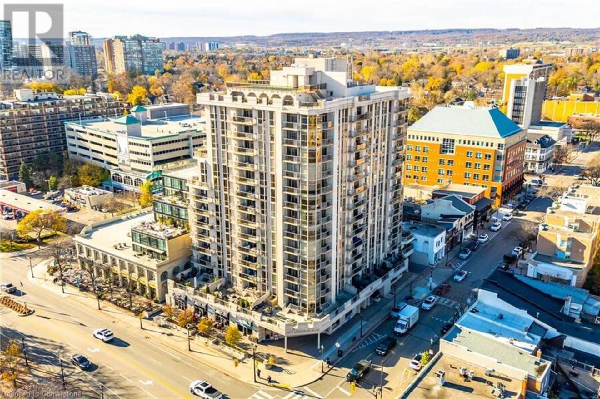 1477 LAKESHORE Road Unit# 304 Burlington