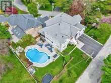 175 OAKHILL Place Ancaster