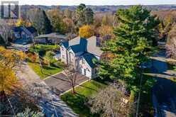 175 OAKHILL Place Ancaster