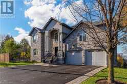 175 OAKHILL Place Ancaster