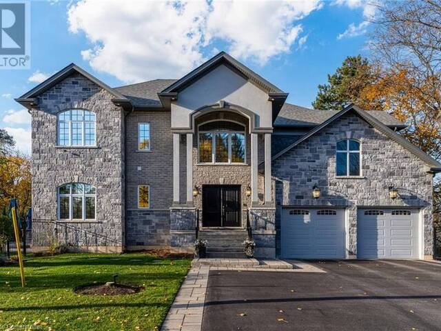 175 OAKHILL Place Ancaster Ontario