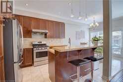 2375 STONE GLEN Crescent Oakville