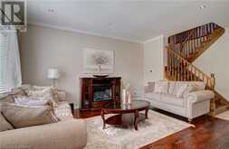 2375 STONE GLEN Crescent Oakville