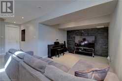 2375 STONE GLEN Crescent Oakville