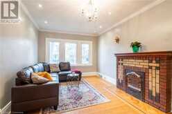 53 TUXEDO Avenue S Hamilton