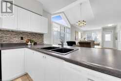 81 VALRIDGE Drive Unit# 8 Ancaster