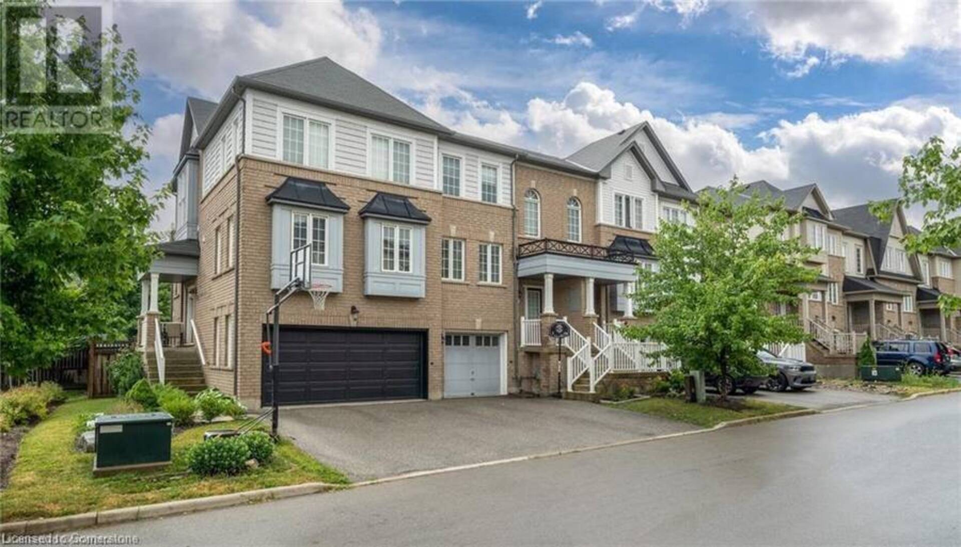 7 SIRENTE Drive Unit# 63 Hamilton