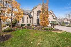 15 SILVER MAPLE Drive Ancaster