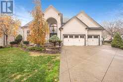 15 SILVER MAPLE Drive Ancaster