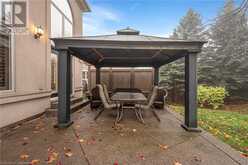 15 SILVER MAPLE Drive Ancaster