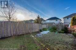 488 STONEHENGE Drive Ancaster