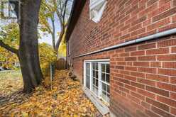 114 TRAYMORE Avenue Hamilton