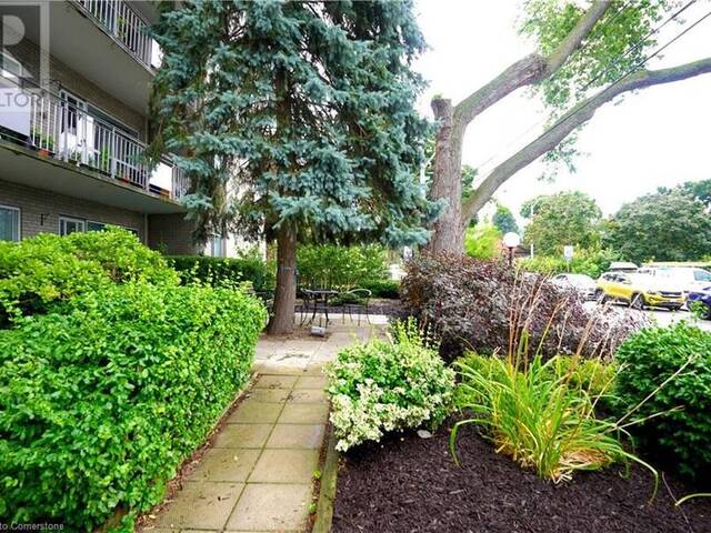 21 BALMORAL Avenue S Unit# 304 Hamilton Ontario